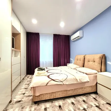 Daire Alexandrovska - Super Centar Luxury *