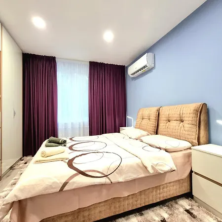 Alexandrovska - Super Centar Luxury Daire *
