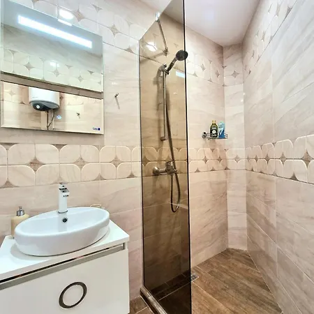 Daire Alexandrovska - Super Centar Luxury