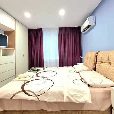 Alexandrovska - Super Centar Luxury * Burgaz